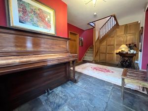 Photo 11- click for photo gallery